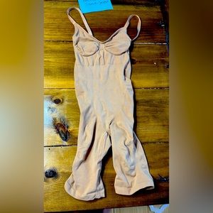 Skims Bodysuit s/m